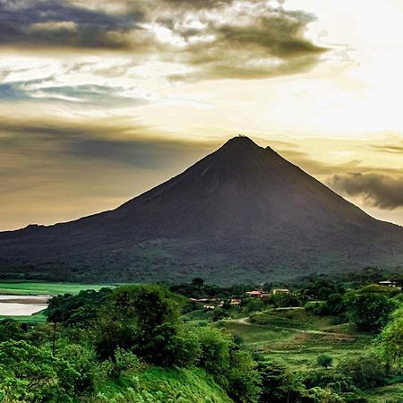 Essence Arenal Spa & Yoga El Castillo Zewnętrze zdjęcie