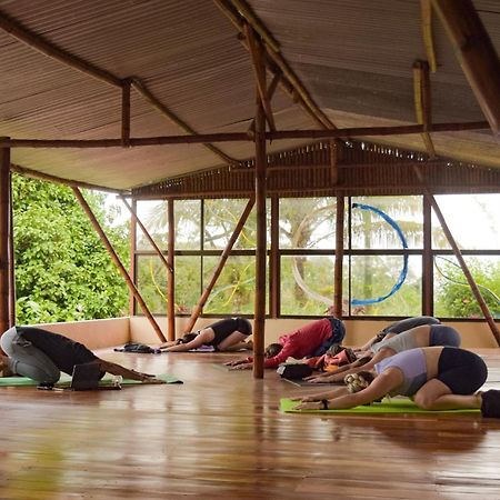 Essence Arenal Spa & Yoga El Castillo Zewnętrze zdjęcie