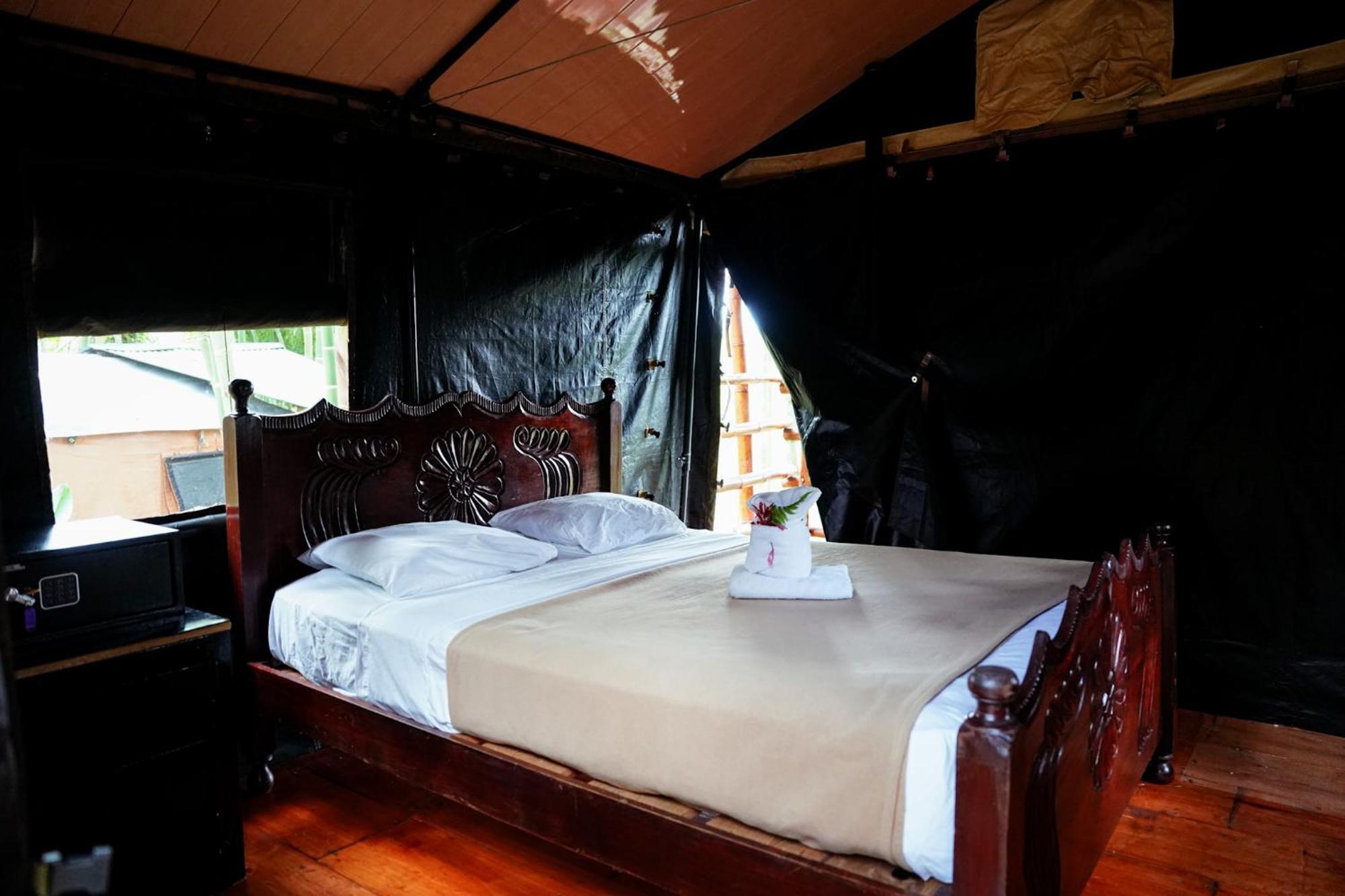 Essence Arenal Spa & Yoga El Castillo Zewnętrze zdjęcie