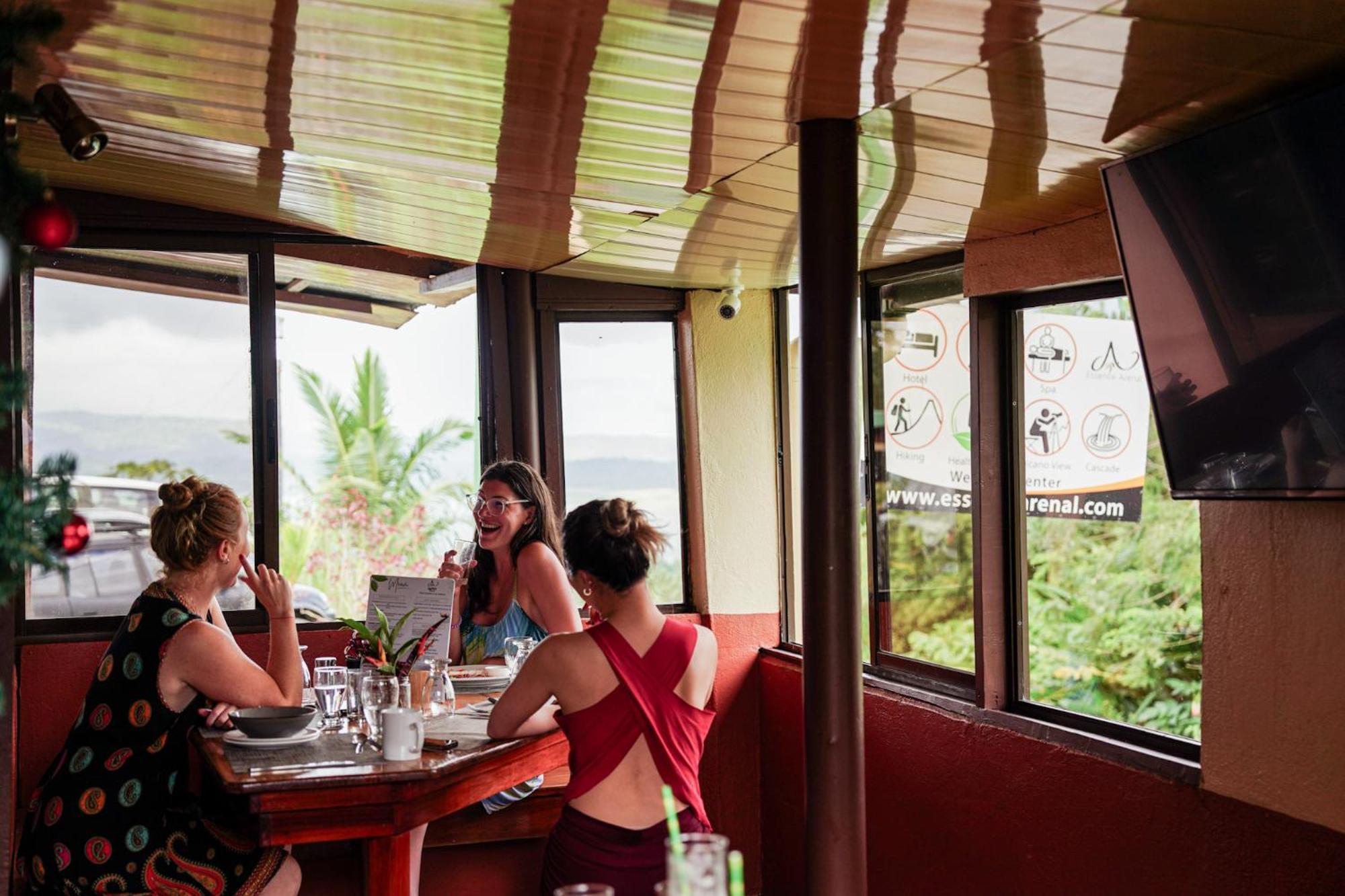 Essence Arenal Spa & Yoga El Castillo Zewnętrze zdjęcie